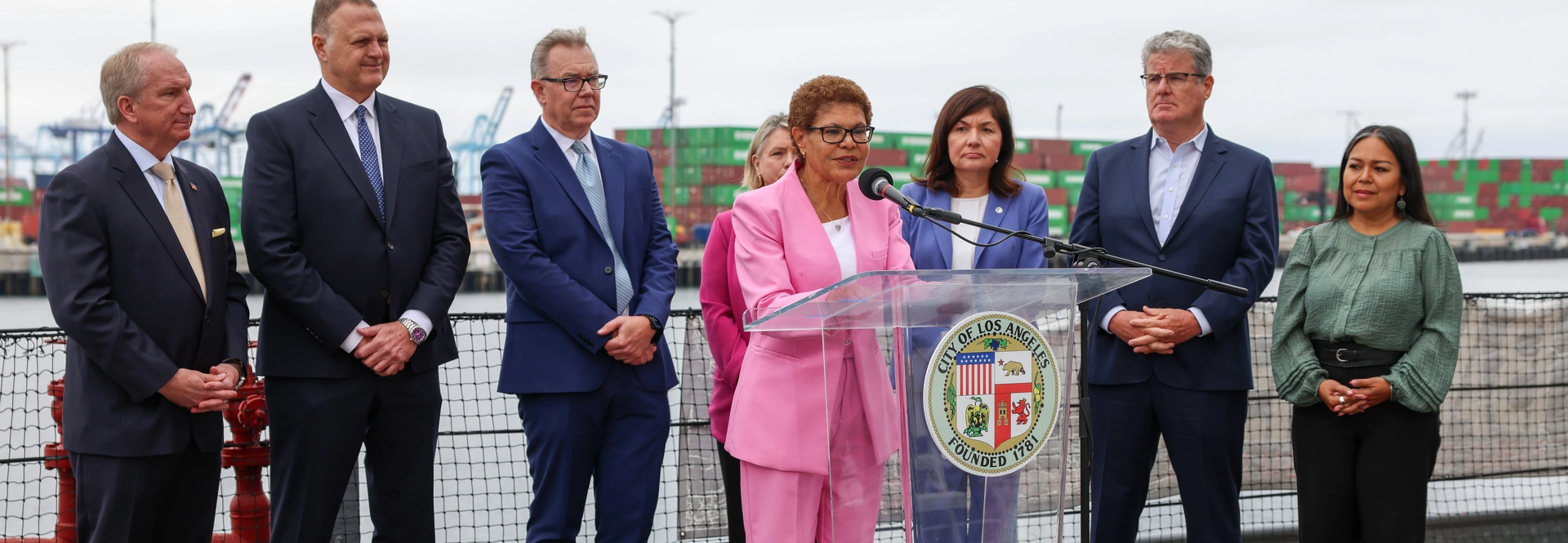 Mayor Bass Stands for the Port of Los Angelos